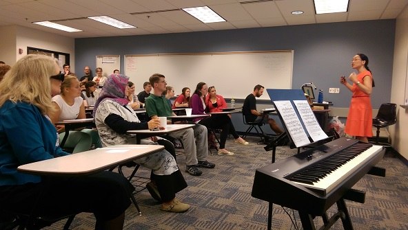 Eugenia Cheng Helps Inaugurate Student Math Colloquium